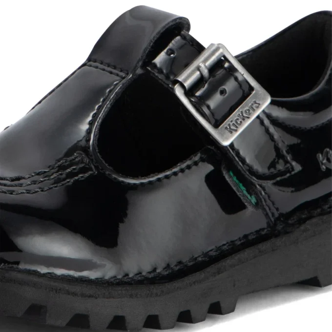 Kick T-Bar en simili cuir verni noir pour bébés filles Kick T-Bar en simili cuir verni noir pour bébés filles