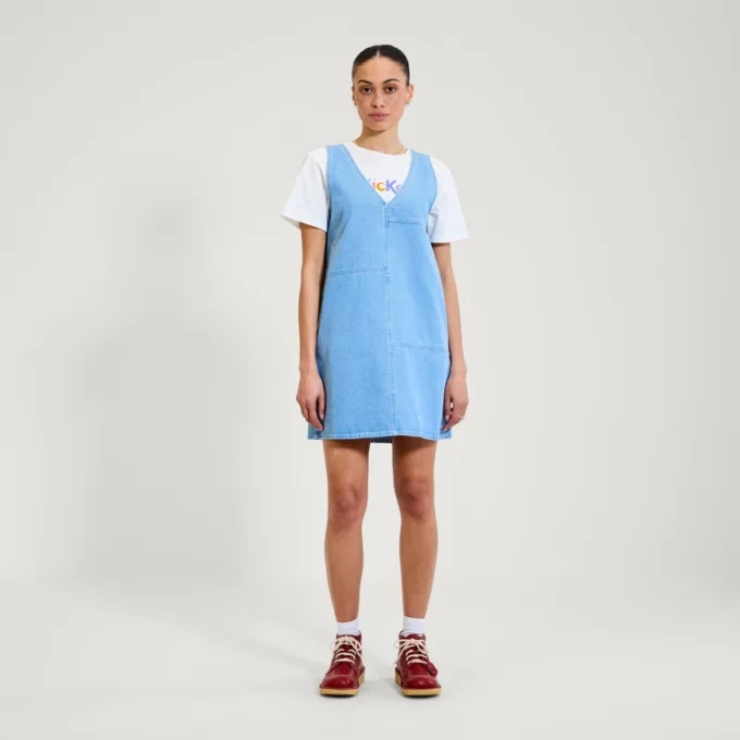 Mini-robe en denim classique Kickers pour femme adulte, bleue Mini-robe en denim classique Kickers pour femme adulte, bleue