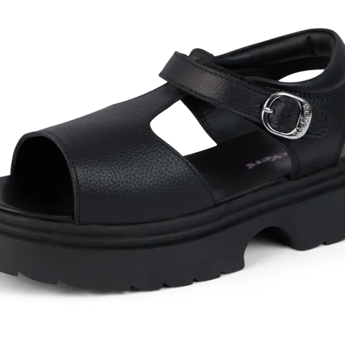 Sandales Kenzi pour filles junior en cuir noir Sandales Kenzi pour filles junior en cuir noir